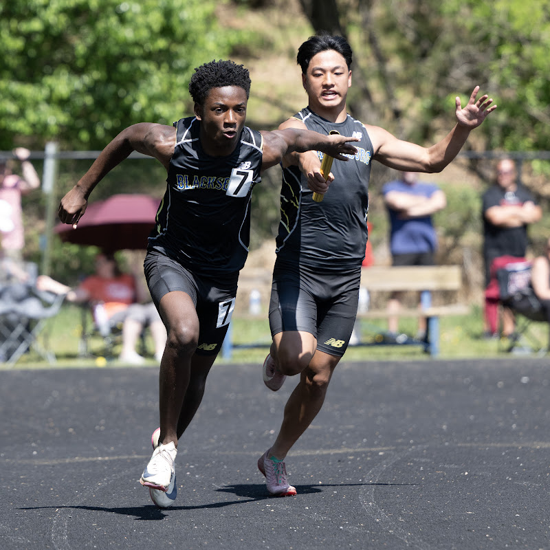 Photo from HS: Track & Field of Oliver Bush