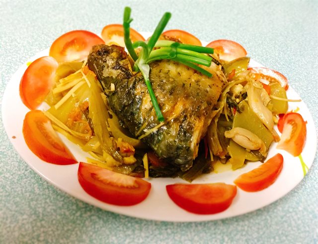 Cá Chép Om Thịt Heo Dưa Chua