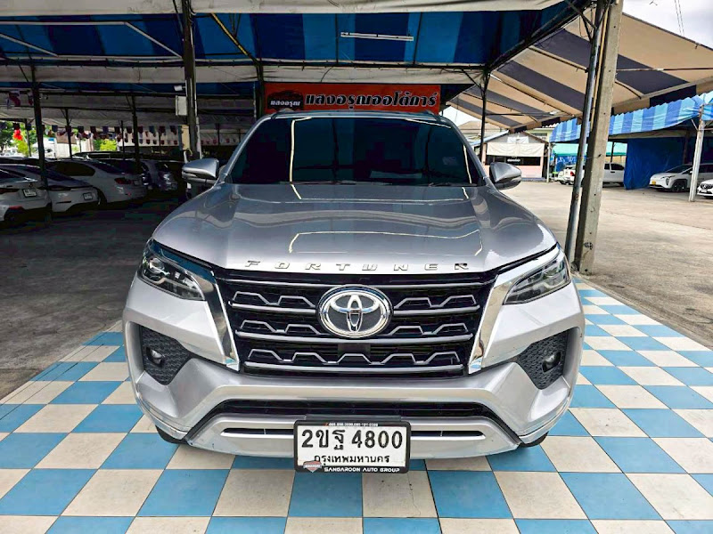 TOYOTA FORTUNER