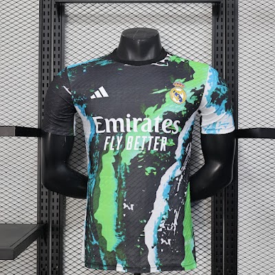 25-26 Real Madrid Edición Especial 18.jpg