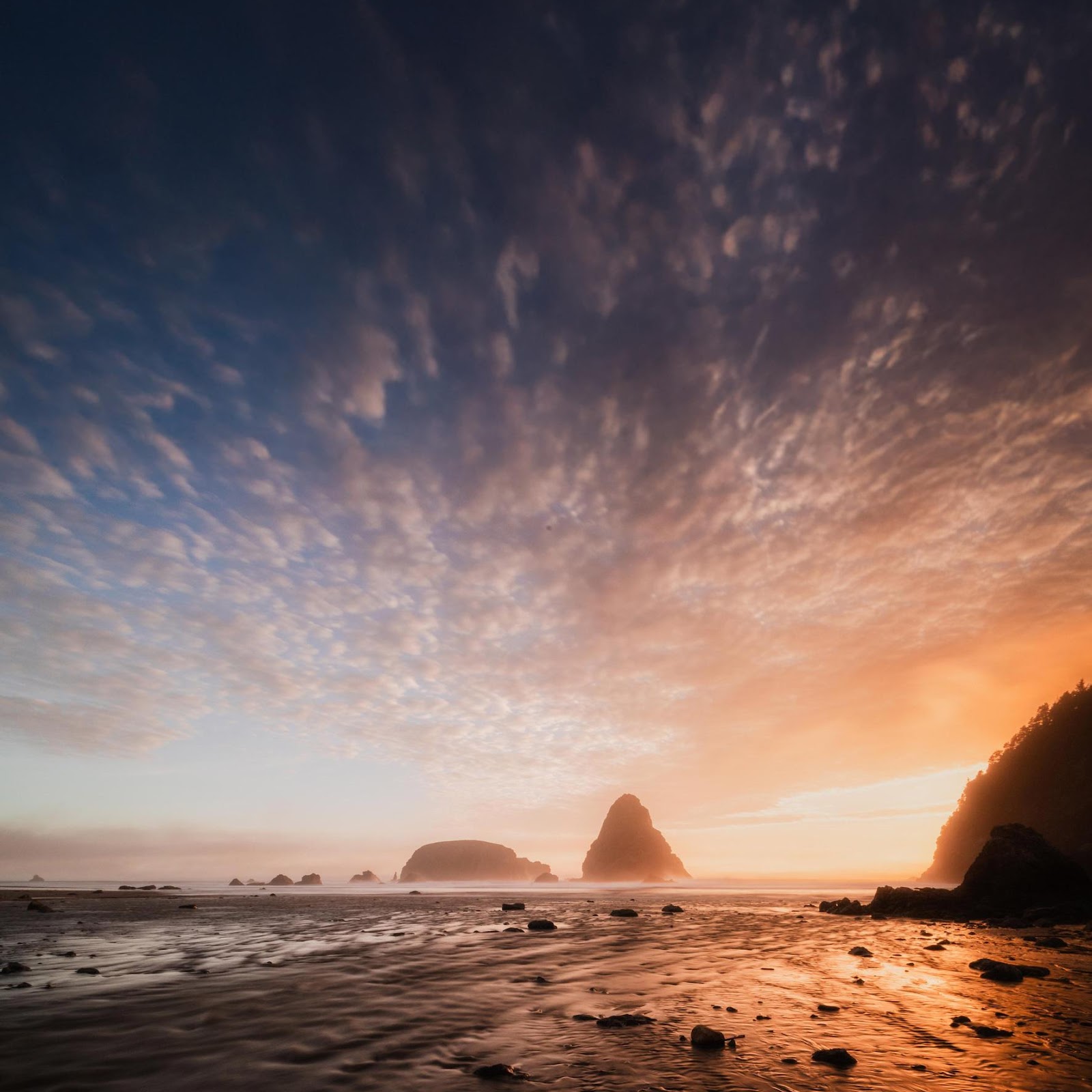 Download Golden Oregon Coast Sunset 2K iPhone