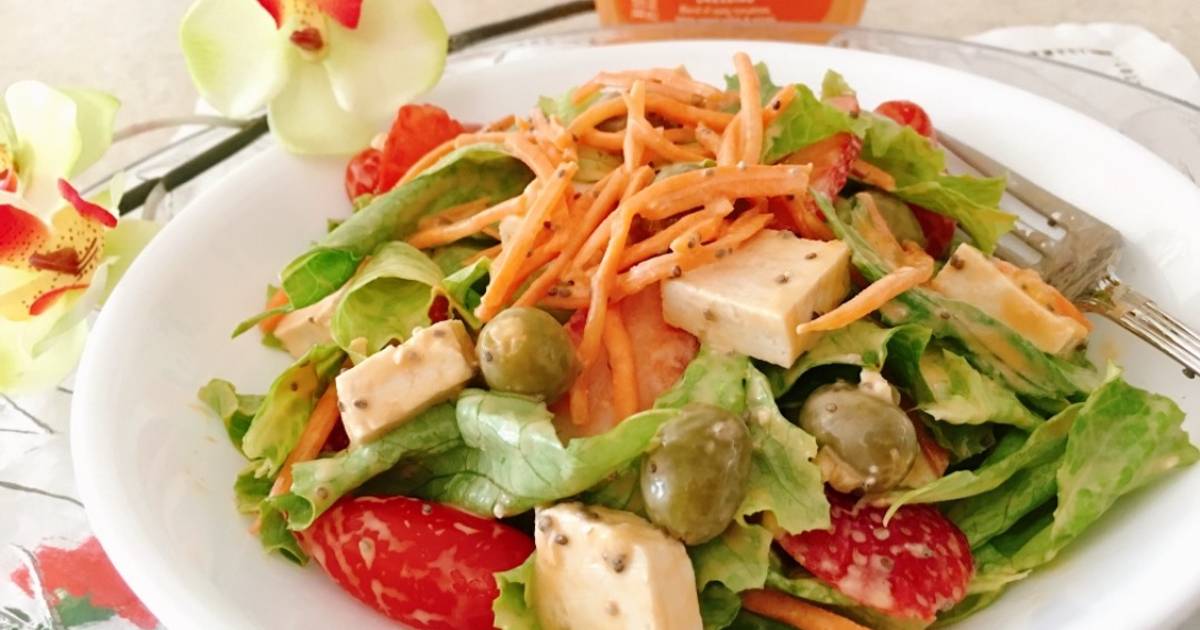 Salad đậu hũ với sốt Thousand Island