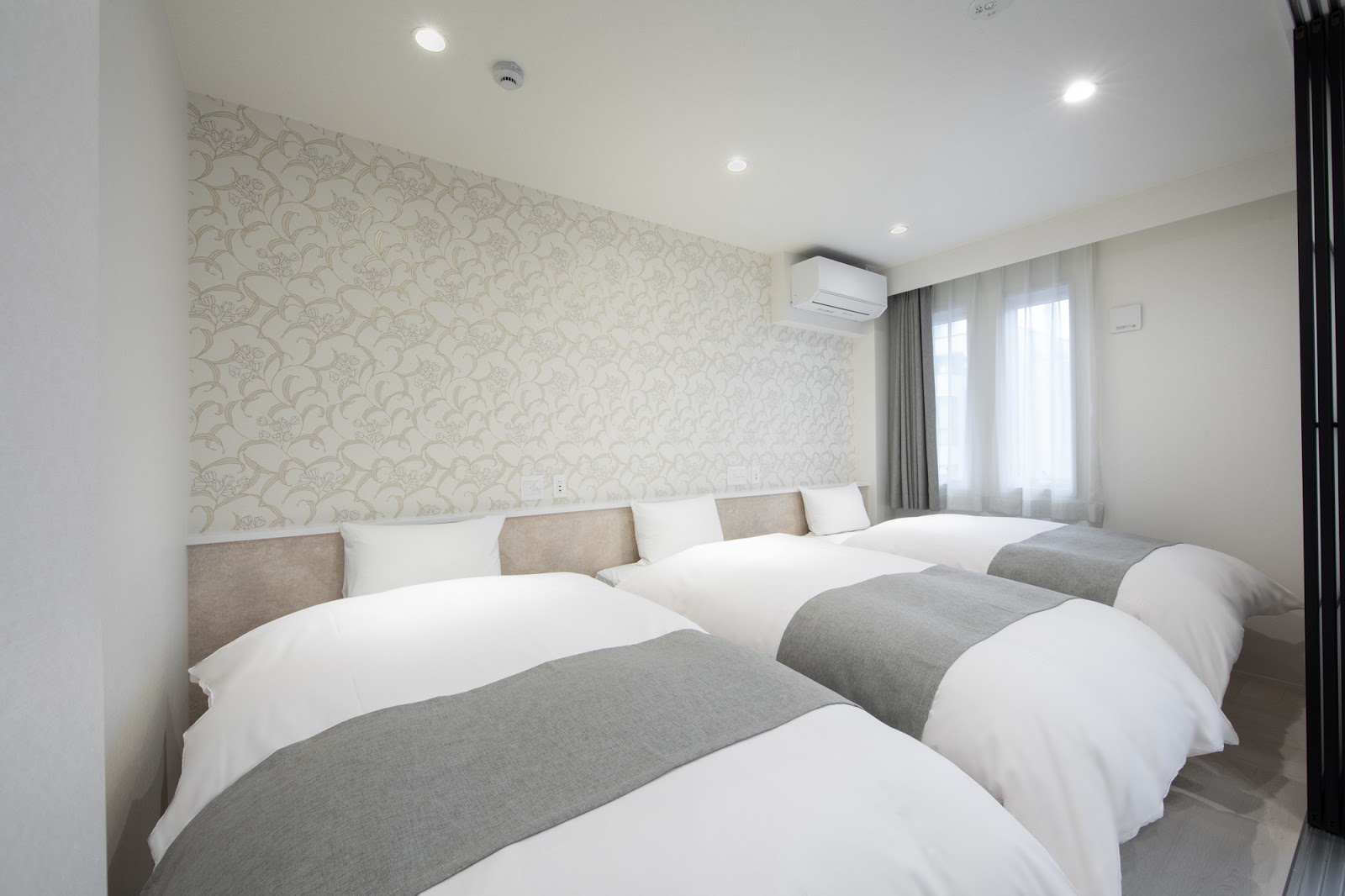 Superior Triple Room