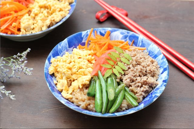 Cơm Trộn Kiểu Nhật