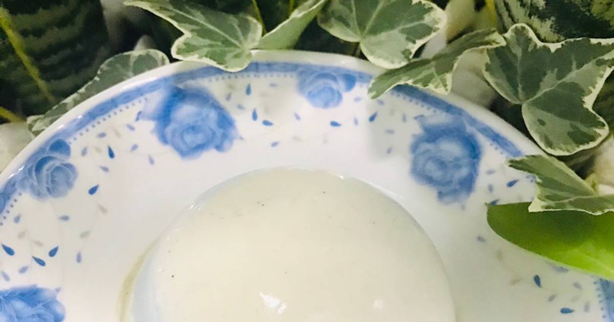 Bữa xế: pudding sữa đậu biếc