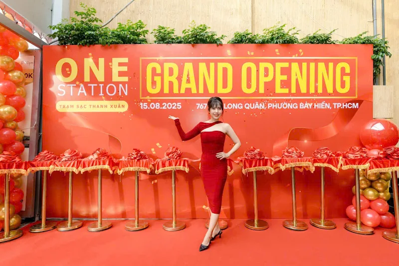 Gym & Eat Clean One Station