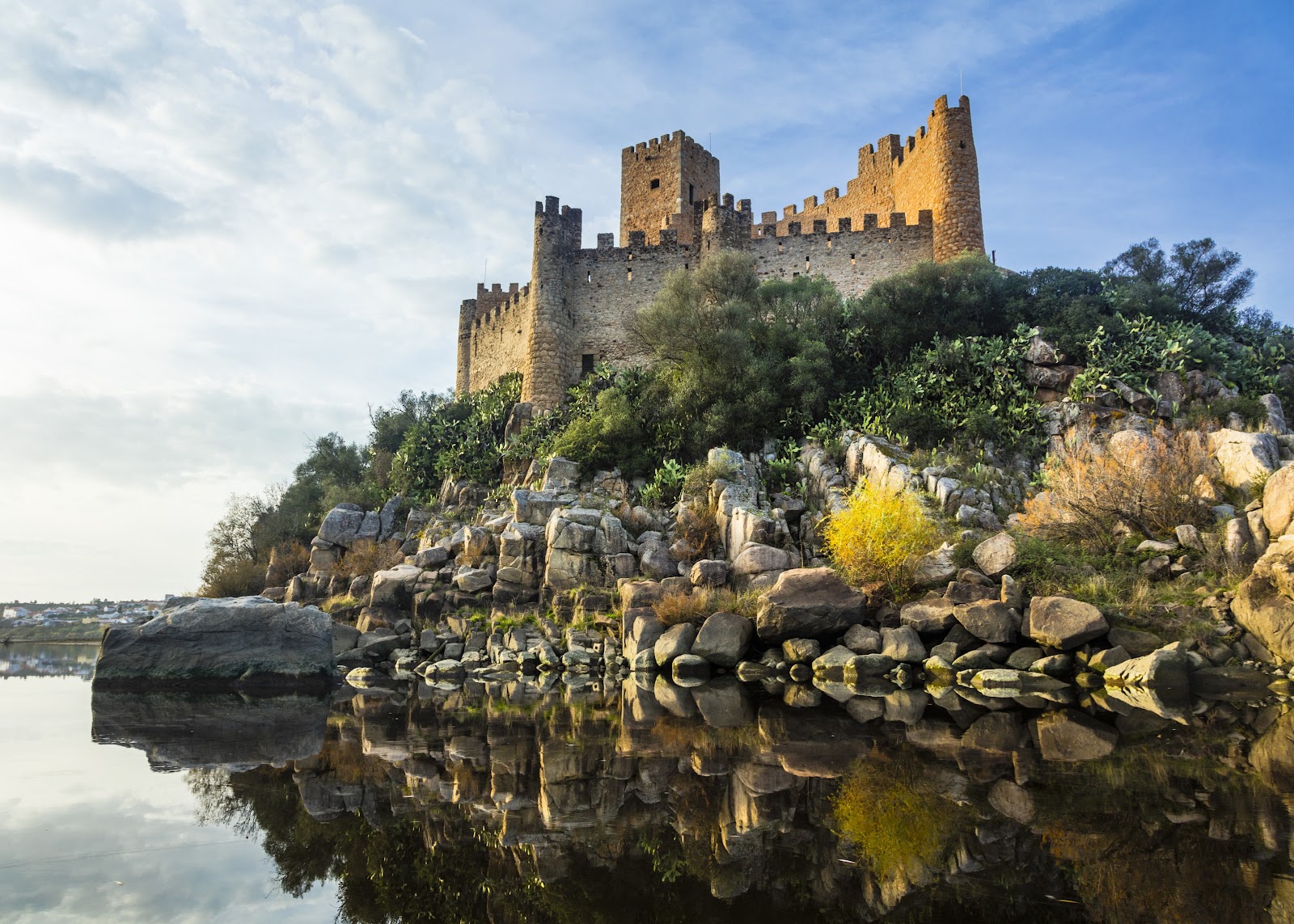 Portugal's 8-Day Charm: Lisbon to Evora for Couples