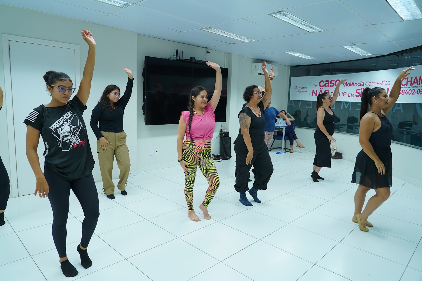 Diretora do Chame Hannah Caroline explica benefícios das aulas de jazz em Roraima