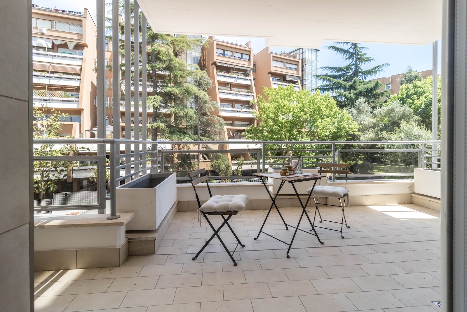 Soggiorno luminoso trilocale nuova costruzione Vigna Murata EUR