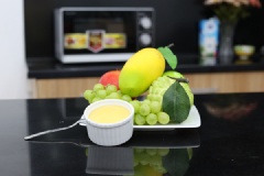 Như vậy là món bánh Flan được thực hiện bằng lò vi sóng đã hoàn tất trong thời gian chưa đến 30 phút. Lưu ý rằng bánh Flan sẽ ngon hơn khi ướp lạnh.