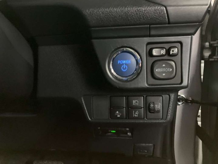 Toyota Fielder