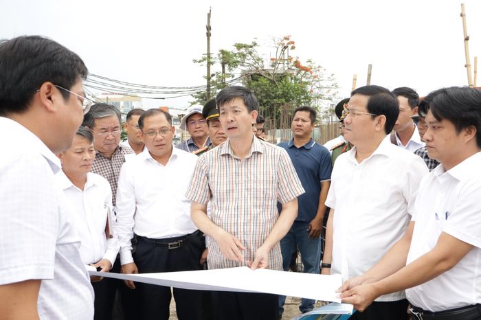 Bí thư Cần Thơ: Cuối năm 2027 phải làm xong dự án nâng cấp 7km Quốc lộ 91 - Báo Pháp Luật TP.HCM