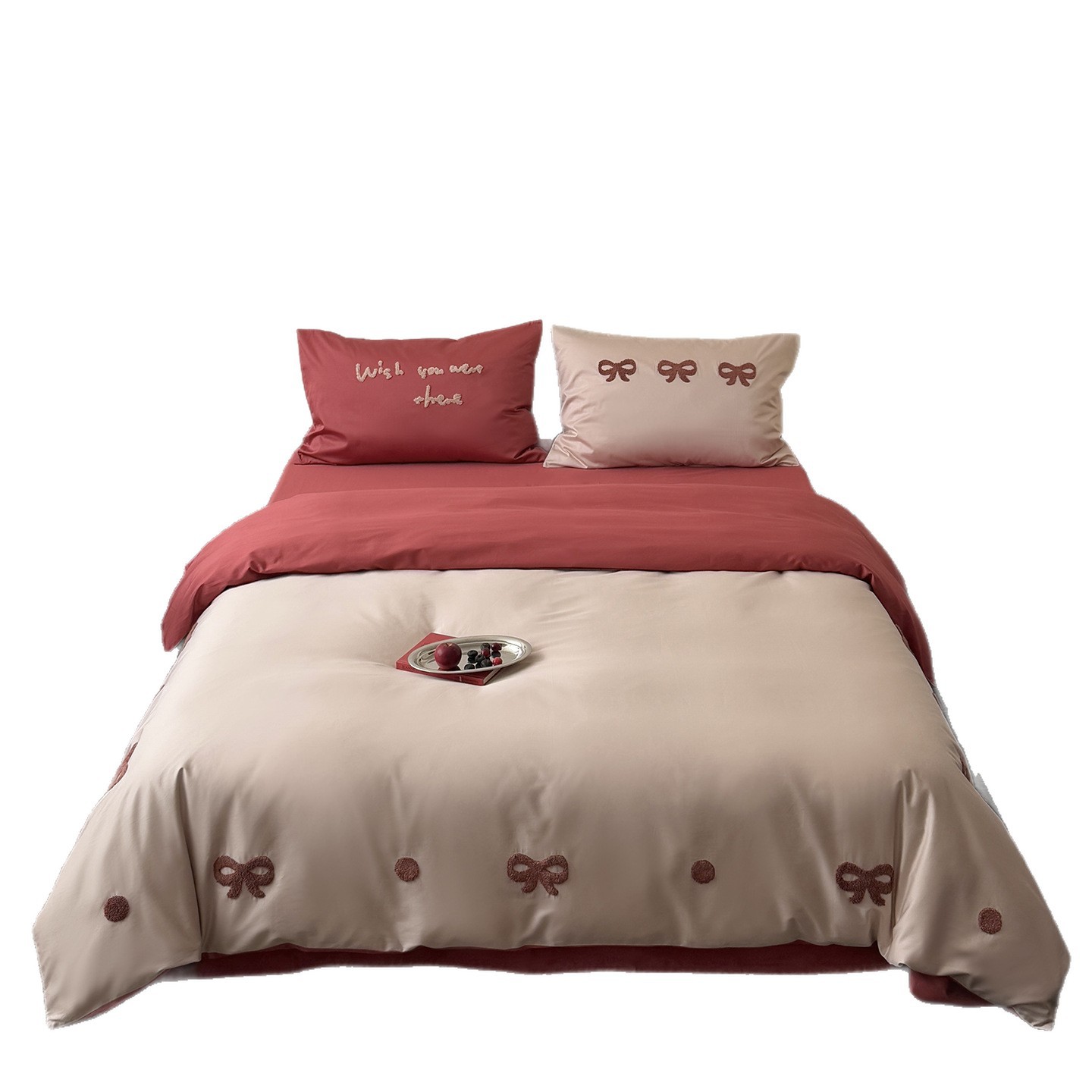 Cotton Bedding Set with Embroidery, 100 Yarn