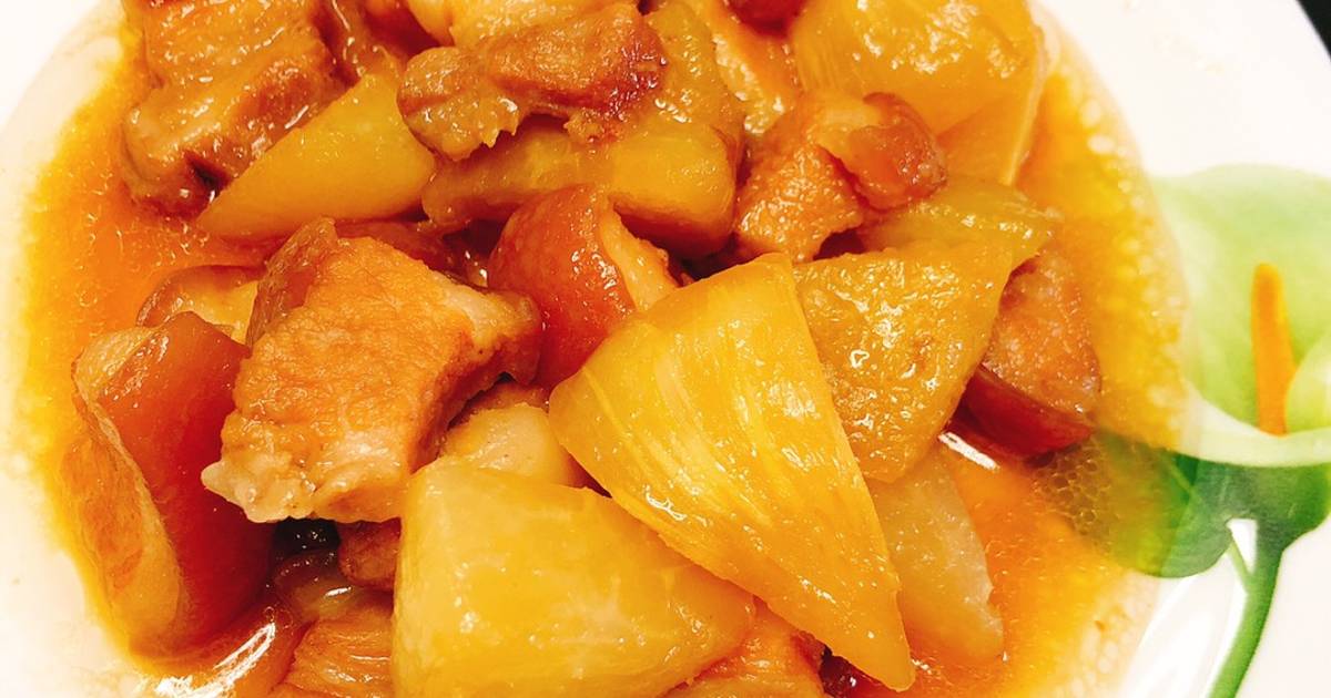 Thịt heo kho su hào