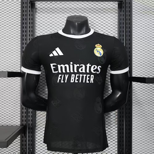 25-26 Real Madrid Edicion Especial Black.jpg