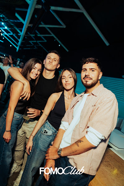 FOMOClub (12).jpg
