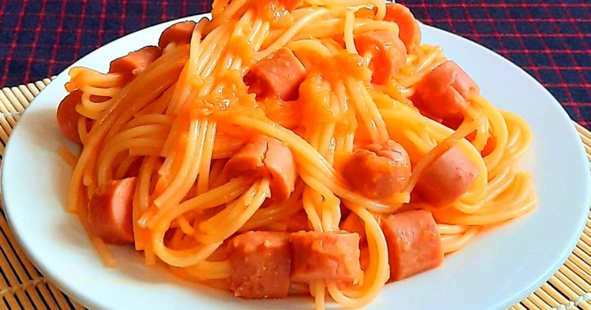 Mì ý xúc xích