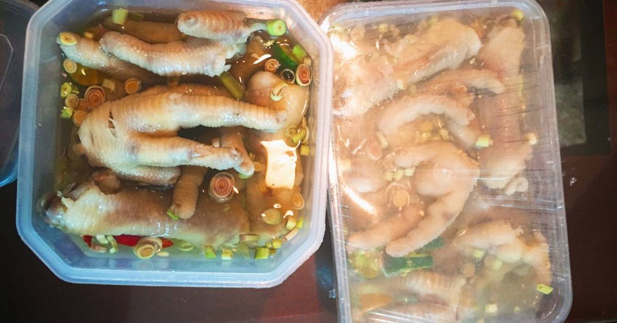 Chân gà ngâm sả quất