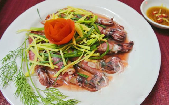 Mực Trứng Hấp Gừng