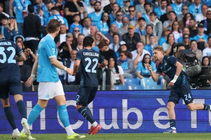 Napoli 'đầu hàng' trong cuộc đua vô địch Serie A - Đài Phát thanh và truyền hình Hà Nội