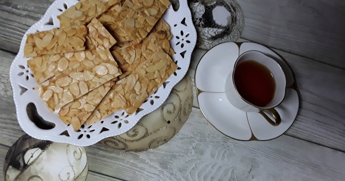 Bánh hạnh nhân lát