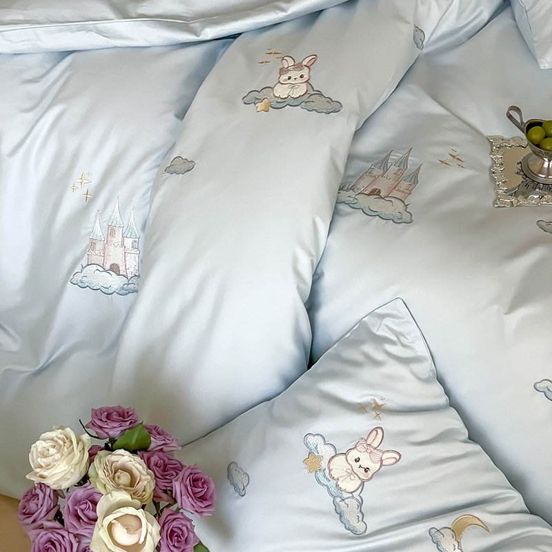 Kids' bedding, 3–4 pieces, cartoon design