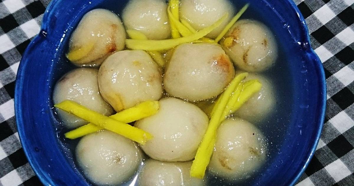 Chè bột lọc bọc heo quay