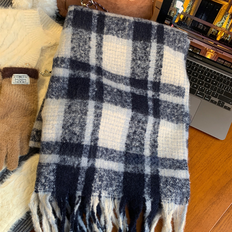 Check scarf, soft and warming, 190 cm