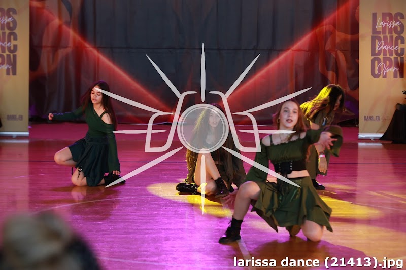larissa dance (21413).jpg