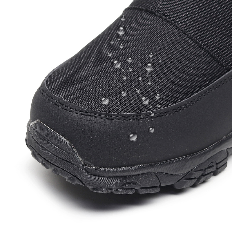 Sturdy men's winter boots for outdoor activities