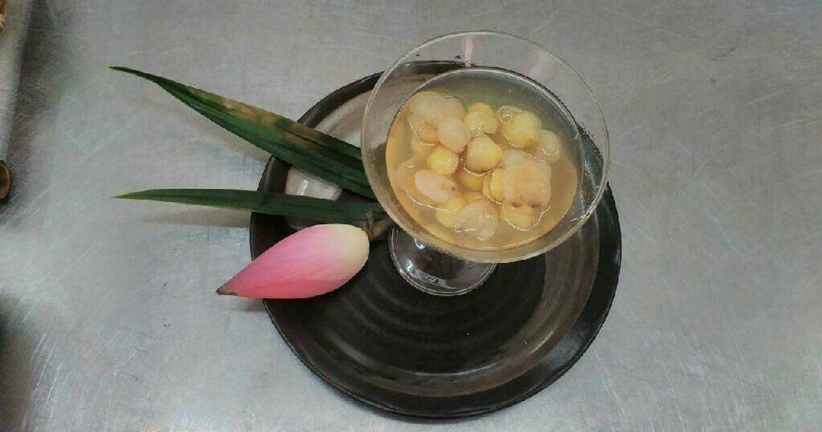 Chè hạt sen nhãn nhục