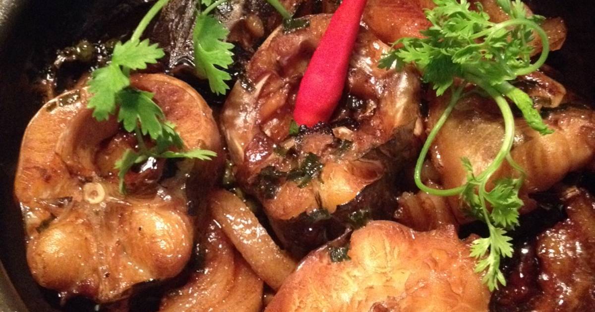 Cá kho của bà