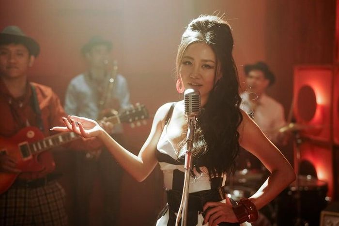 Văn Mai Hương lộ diện trong teaser trailer 'Mesdames Thanh Sắc', hé lộ vai diễn mới sau 'Thỏ ơi' - Tạp chí Gia Đình Việt Nam