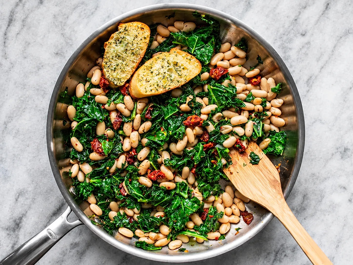 Creamy Tuscan White Bean Skillet with Sun-Dried Tomatoes & Kale