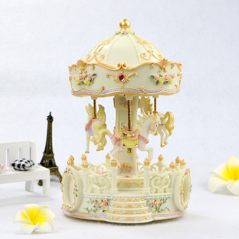 Miniatur-Karussell-Spieluhr aus Kunstharz