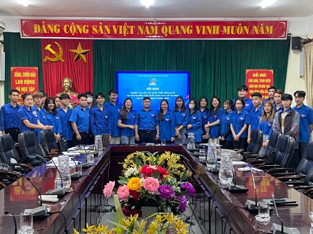 Đoàn Trường Đại học Tây Bắc tham gia Hội nghị nghiên cứu, học tập, quán triệt Nghị quyết Đại hội Đại biểu toàn quốc lần thứ XII, nhiệm kỳ 2022 - 2027
