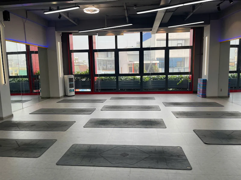 Không gian yoga thoáng mát
