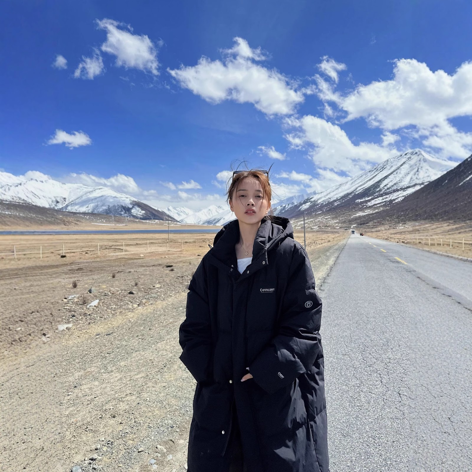 Long, padded women's winter coat in oversized look