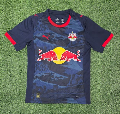 25-26 Red Bull Salzburg Visitante.jpeg