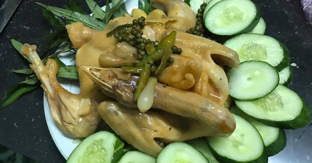 Gà hấp tiêu xanh