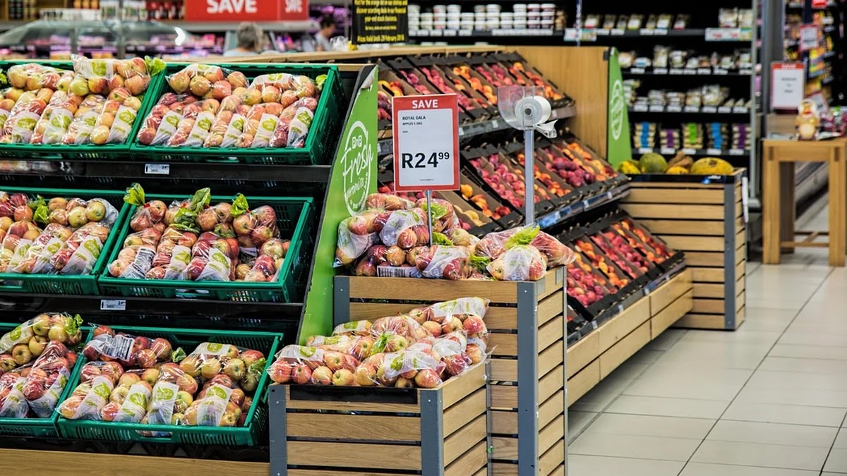 프로모션 기간별 카드 할인과 적립 효과 분석