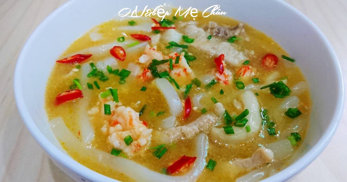 Bánh canh bột xắt nấu tôm thịt