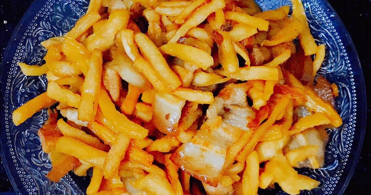 Thịt 3 chỉ xào củ cải khô