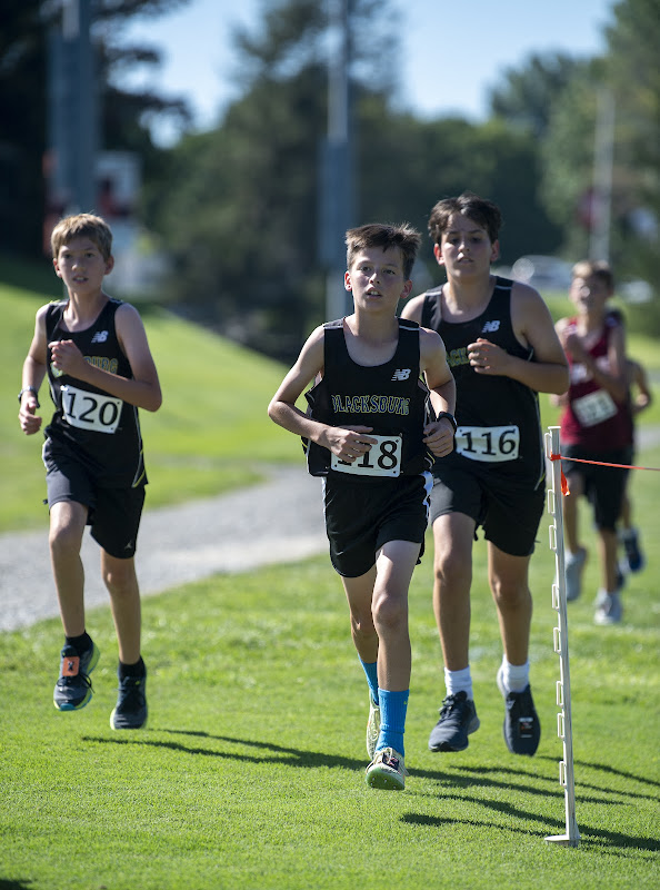 Photo from MS: Cross Country of Adrian Guerrero