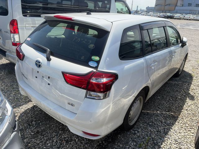 Toyota Fielder