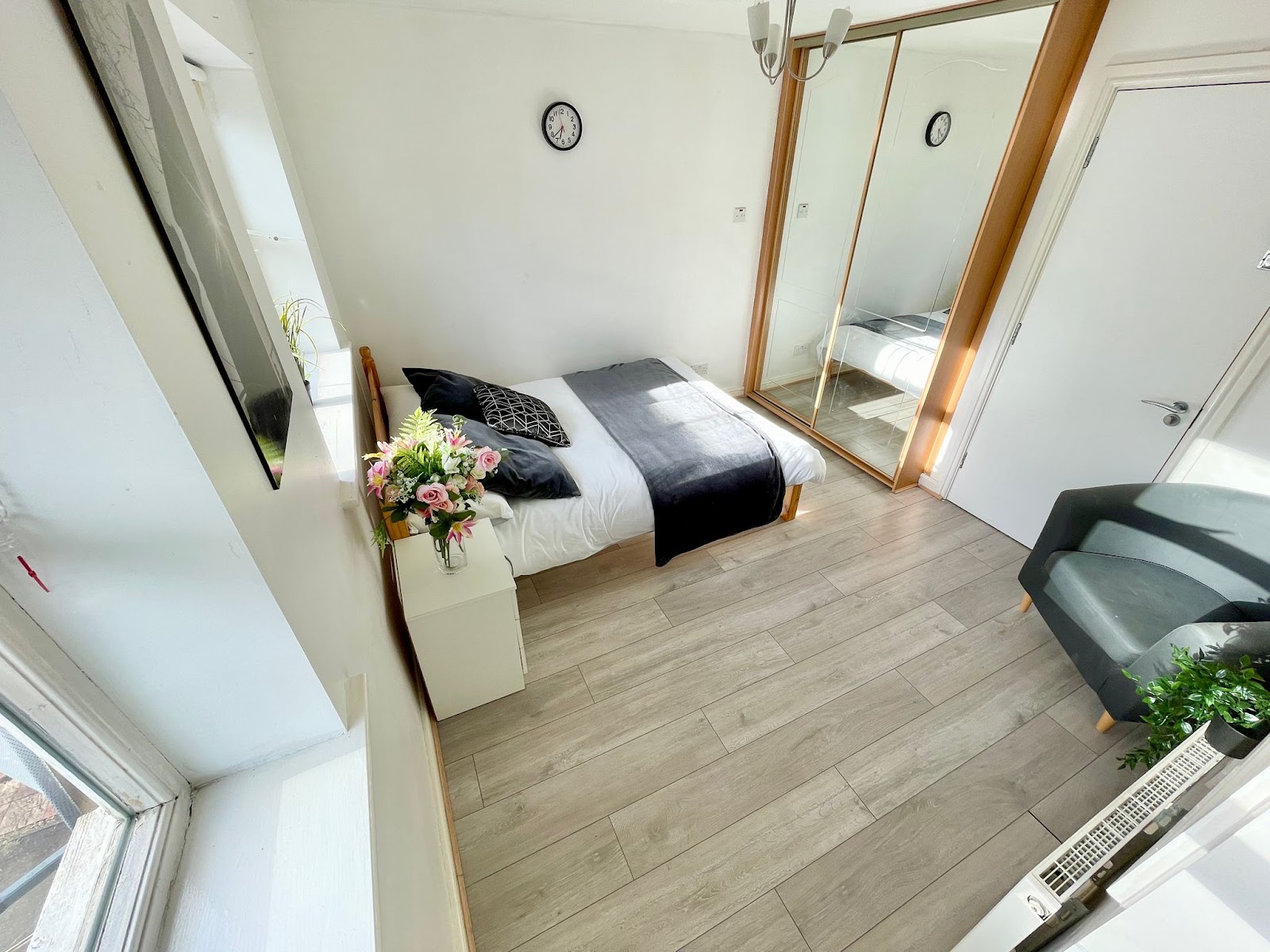 12 Melrose House, Abbots Manor