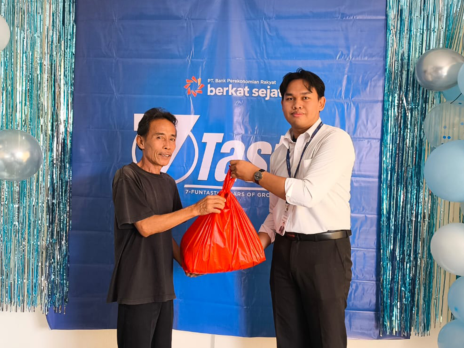 Kegiatan Sosial dalam Rangka HUT BPR Berkat Sejati ke-7