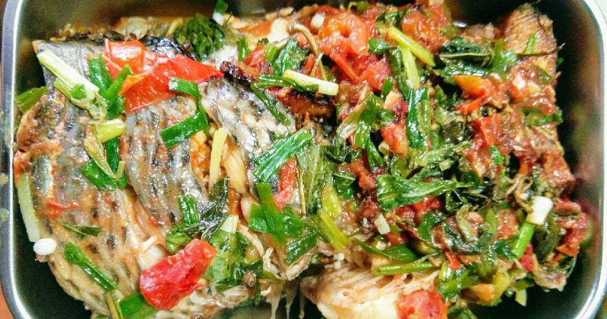 Cá rô phi sốt cà chua