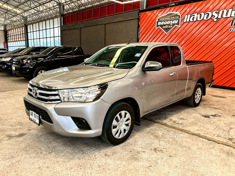 TOYOTA HILUX REVO