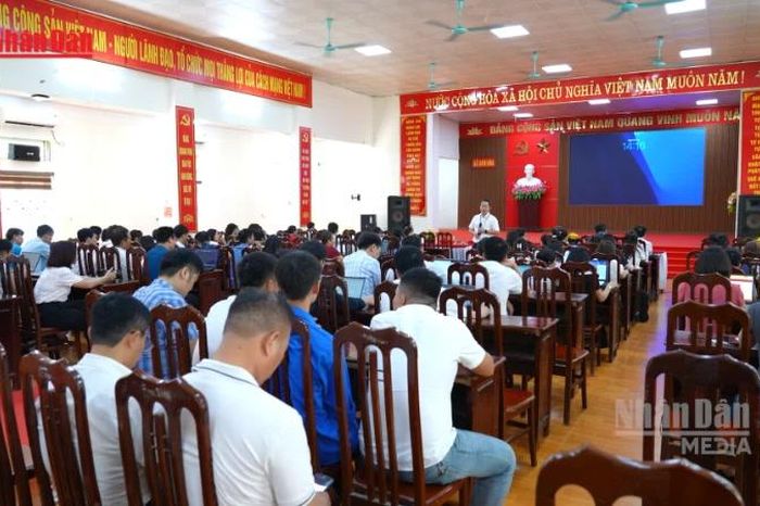 [Video] Nâng cao kỹ năng số, đáp ứng yêu cầu chính quyền địa phương hai cấp - Báo Nhân Dân